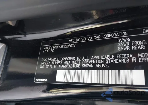 2014 Volvo S60 T5 from USA, damaged, VIN YV1612FS4E2297033